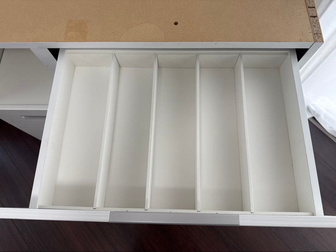 ホワイト食器棚 ガラス扉 引き出し付き