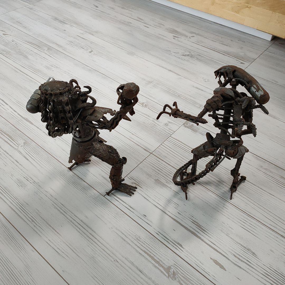 naoさん／廃材メタルアート／エイリアンVSプレデター