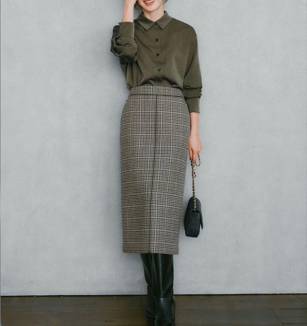 23区【見上愛さん着用】ボンディングチェックツイード Iライン スカート