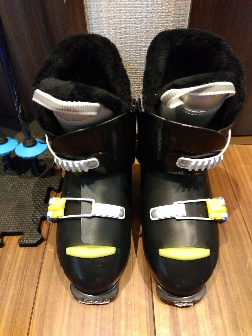 【送料無料】 CARVING 子供用 スキーセット メンテ・WAX済み✔