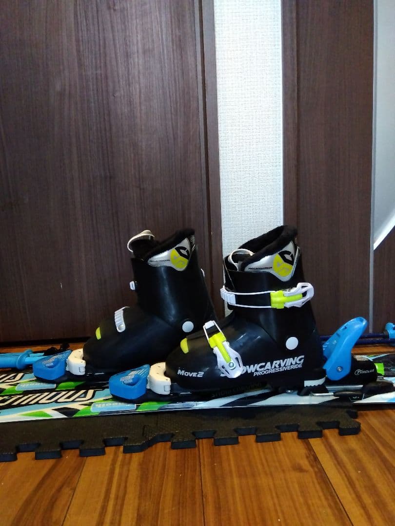 【送料無料】 CARVING 子供用 スキーセット メンテ・WAX済み✔