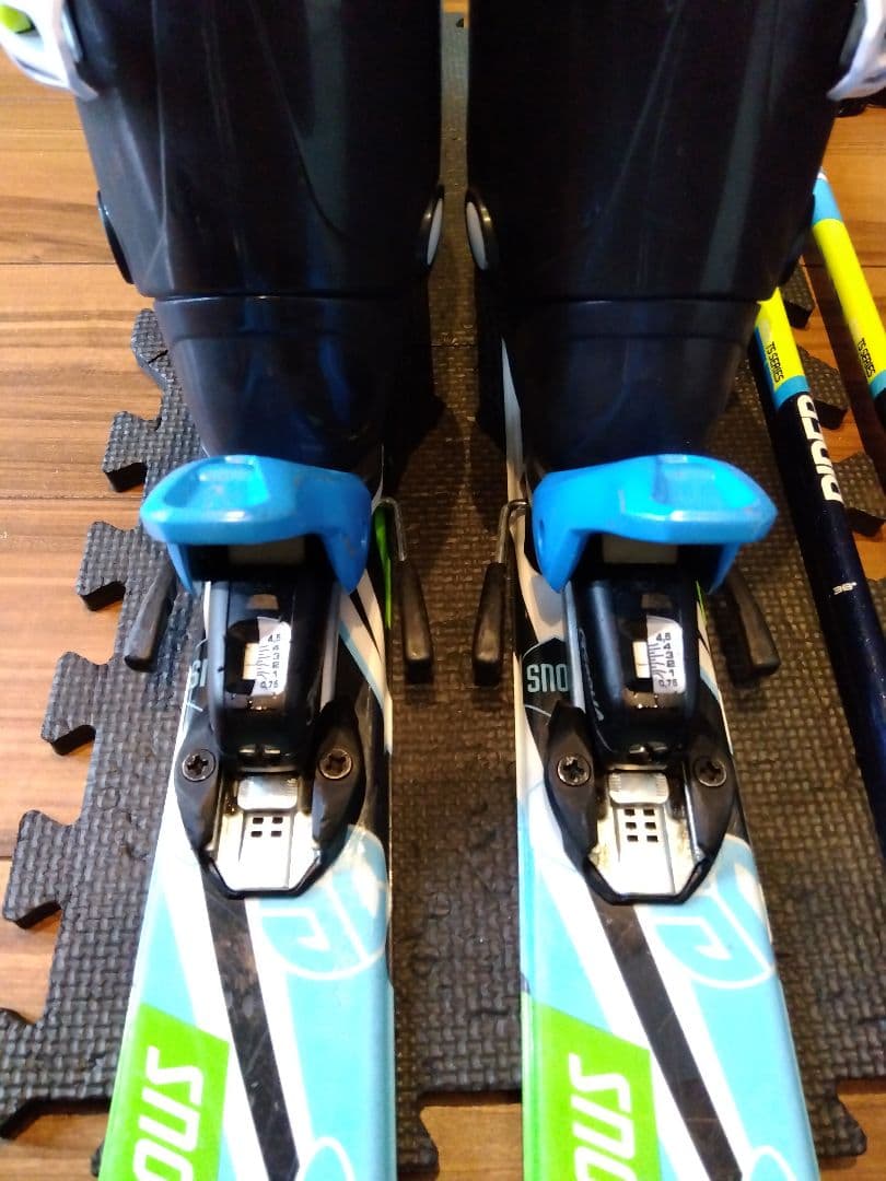 【送料無料】 CARVING 子供用 スキーセット メンテ・WAX済み✔