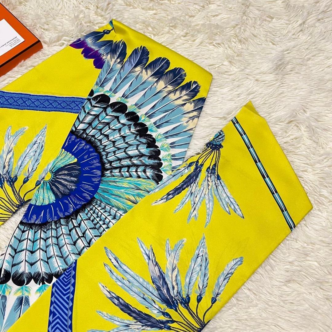 HERMES エルメス マキシツイリー　孔雀の羽 スカーフ イエロー シルク