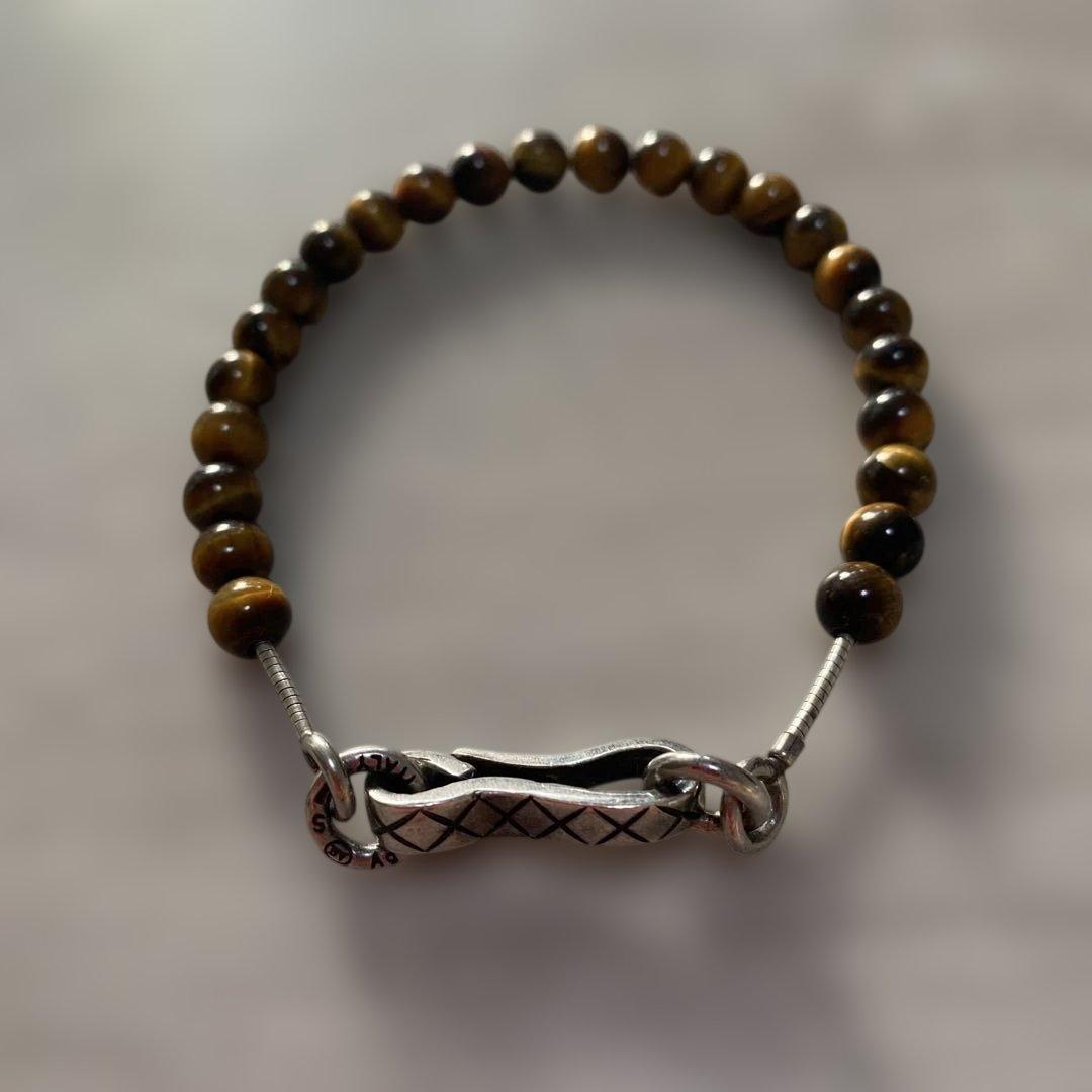 定価3万超え　ボッテガヴェネタ　タイガーアイ