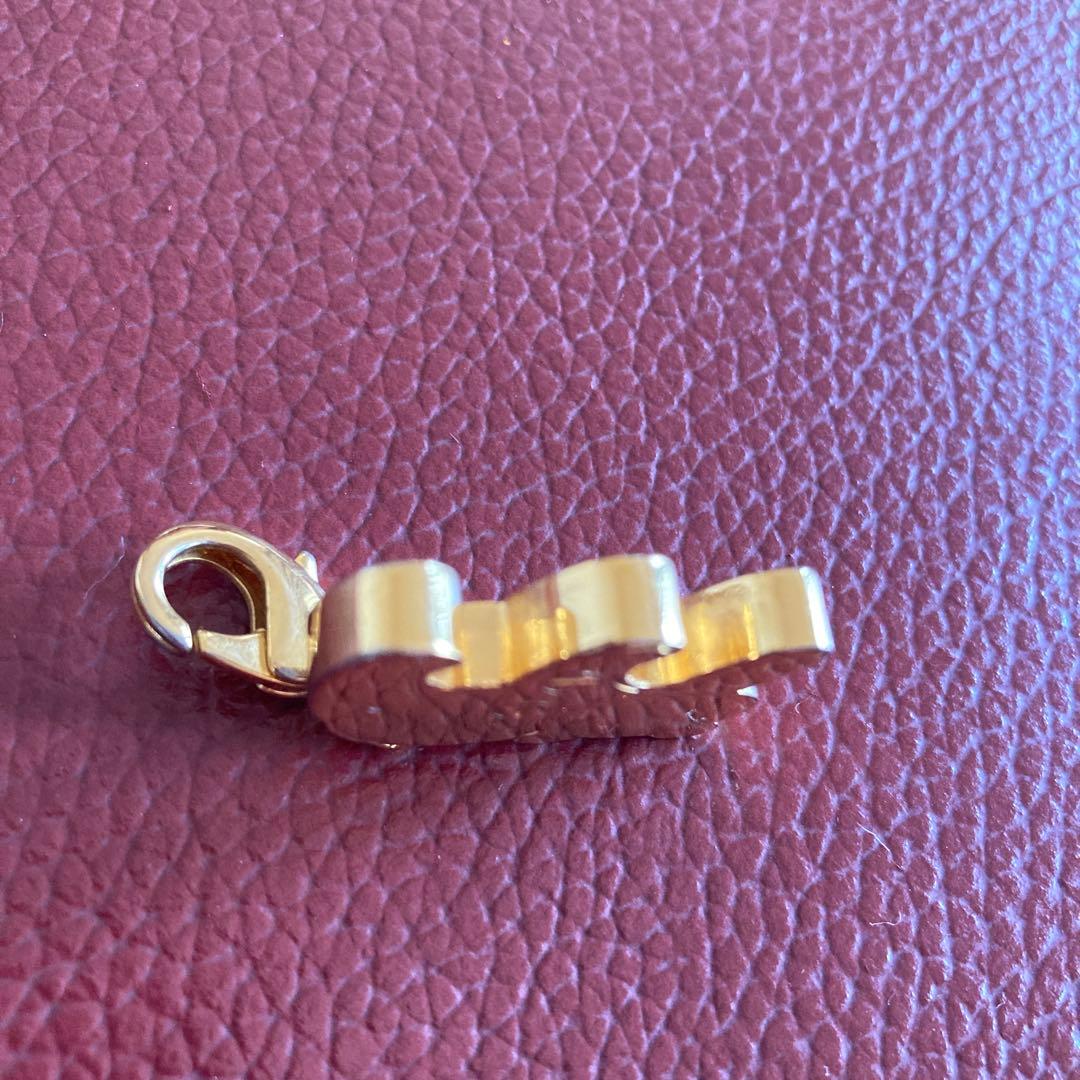 PRADA プラダ パンダ キーホルダー チャーム