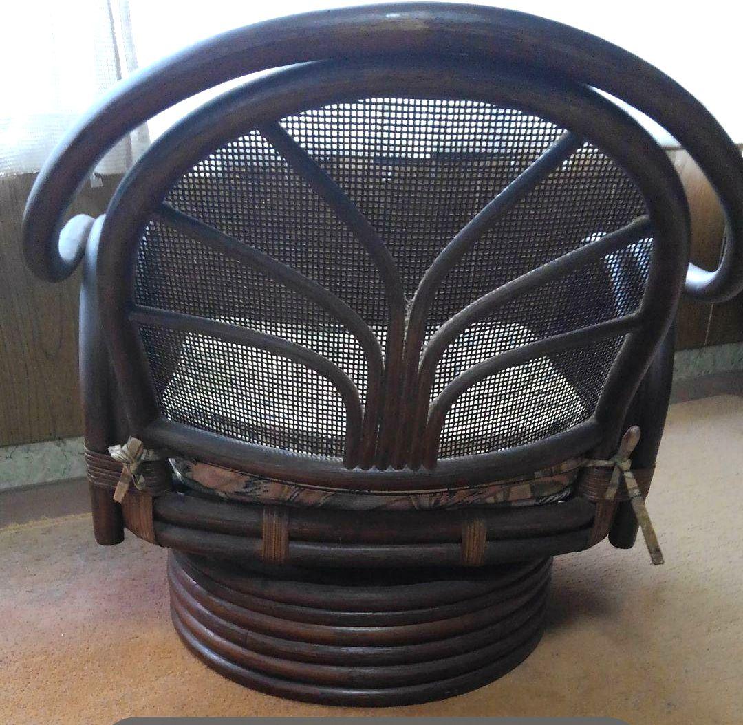 レトロ　籐製の回転式座椅子