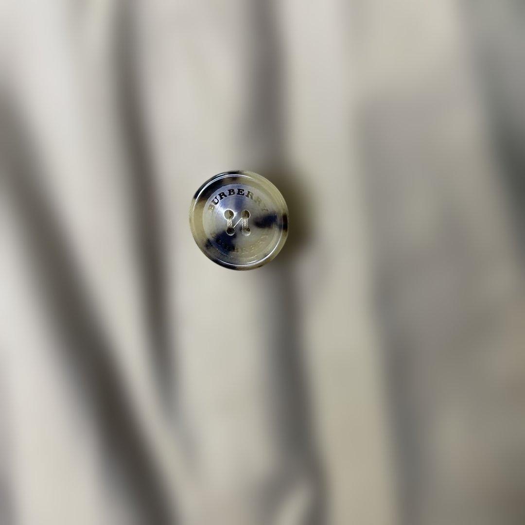 【sk/10.18/20】バーバリー チェルシー　ヘリテージトレンチコートUS4