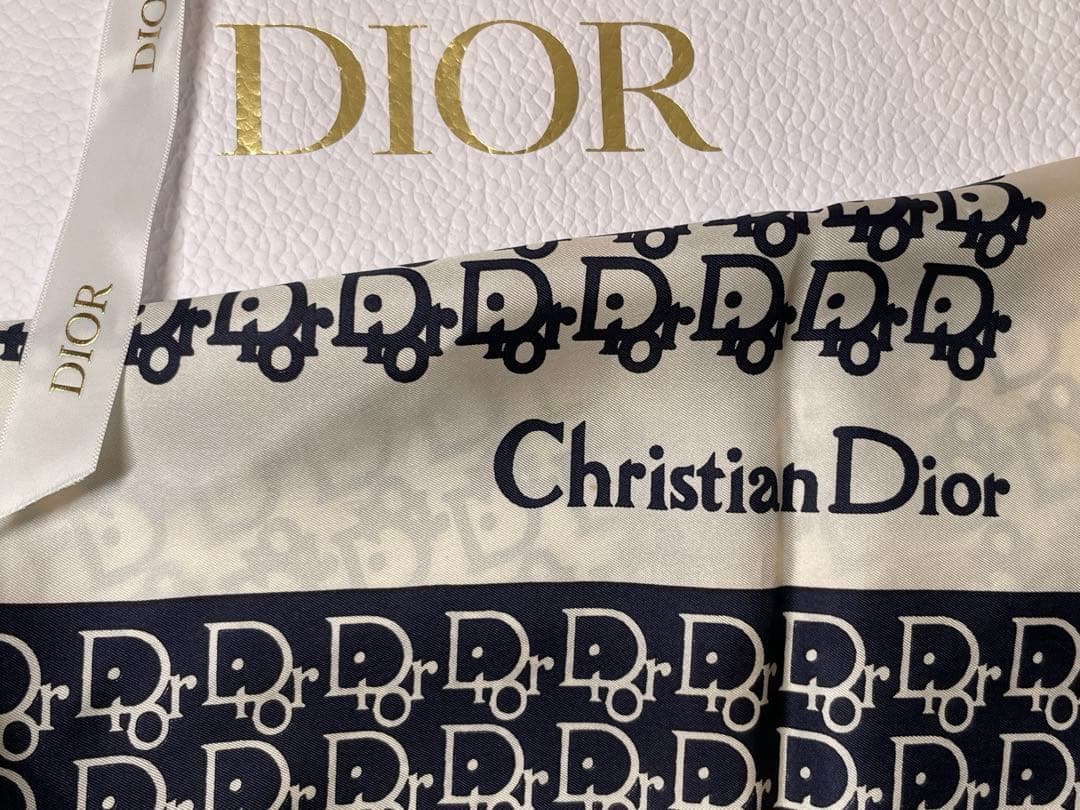 【極美品】ChristianDior スカーフ ネイビー アイボリー63✖️63