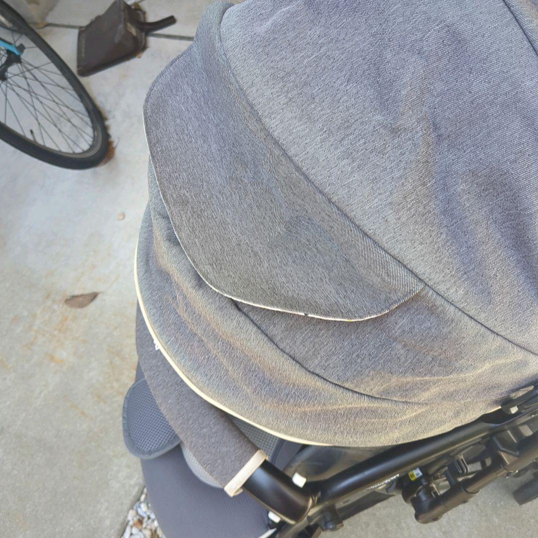 【美品】アップリカ ベビーカー ラクーナビッテクッション A型 両対面式