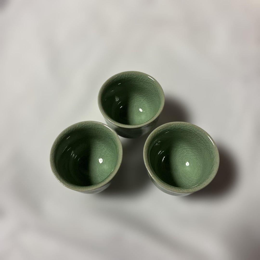 お猪口　高麗青磁 盃 3客 飛鶴文 貫入 韓国人間文化財 申相浩 器　和