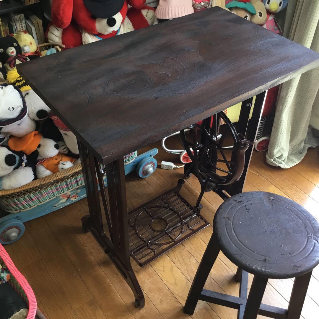 ※アンティーク※ JANOME足踏みミシン脚のテーブル　ケヤキ天板　アイアン