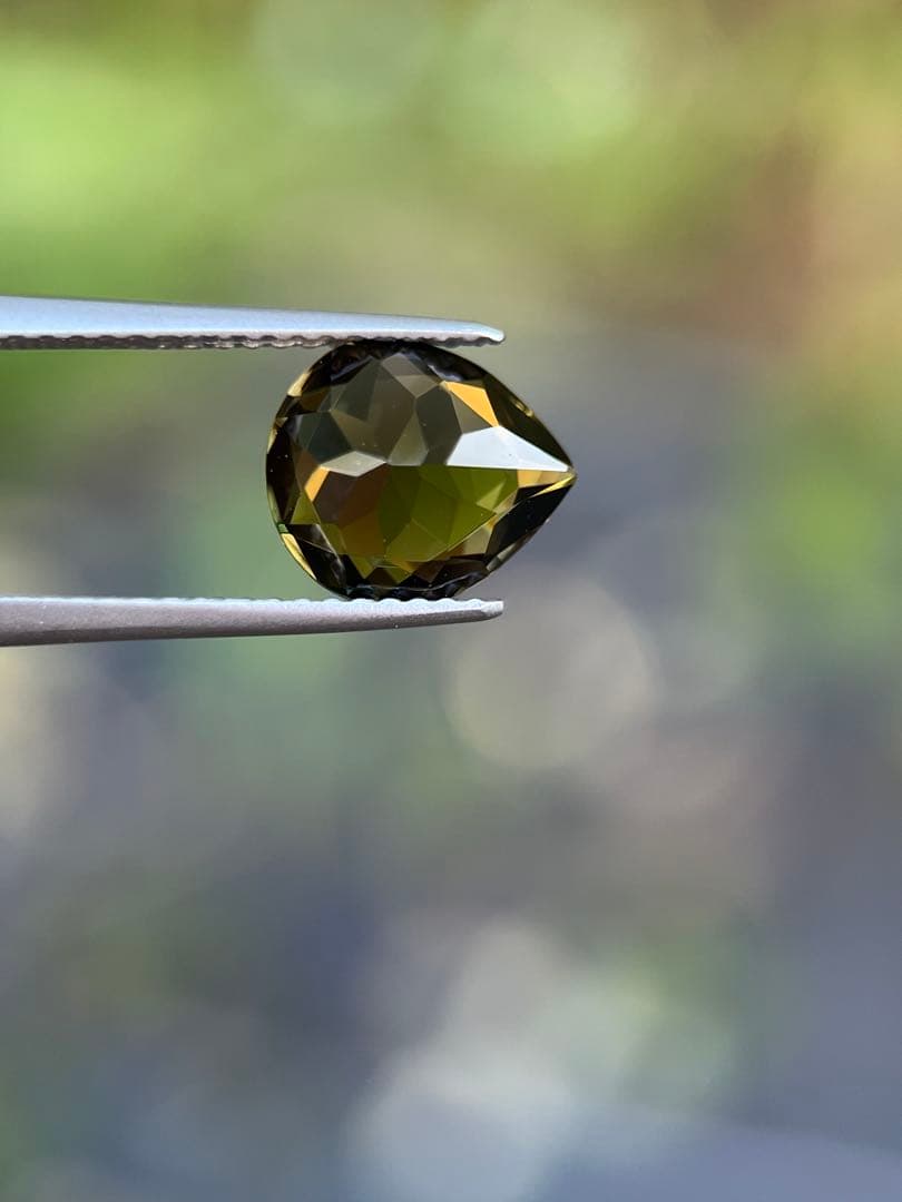 ソー付非加熱コーネルピンルース2.15ct Natural konerupine