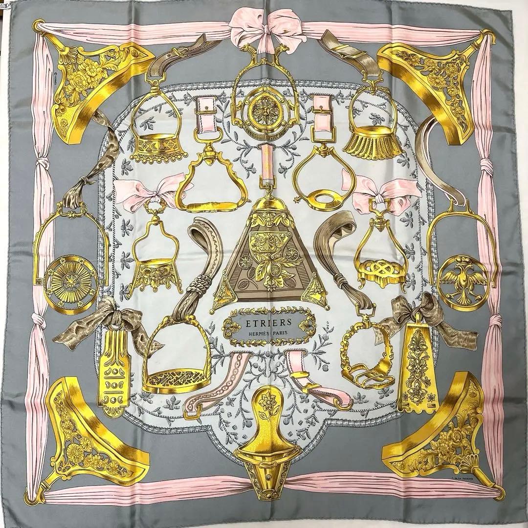 HERMÈS カレ90 鎧柄　馬具柄　絹ETRIERS 大判スカーフ　エルメス