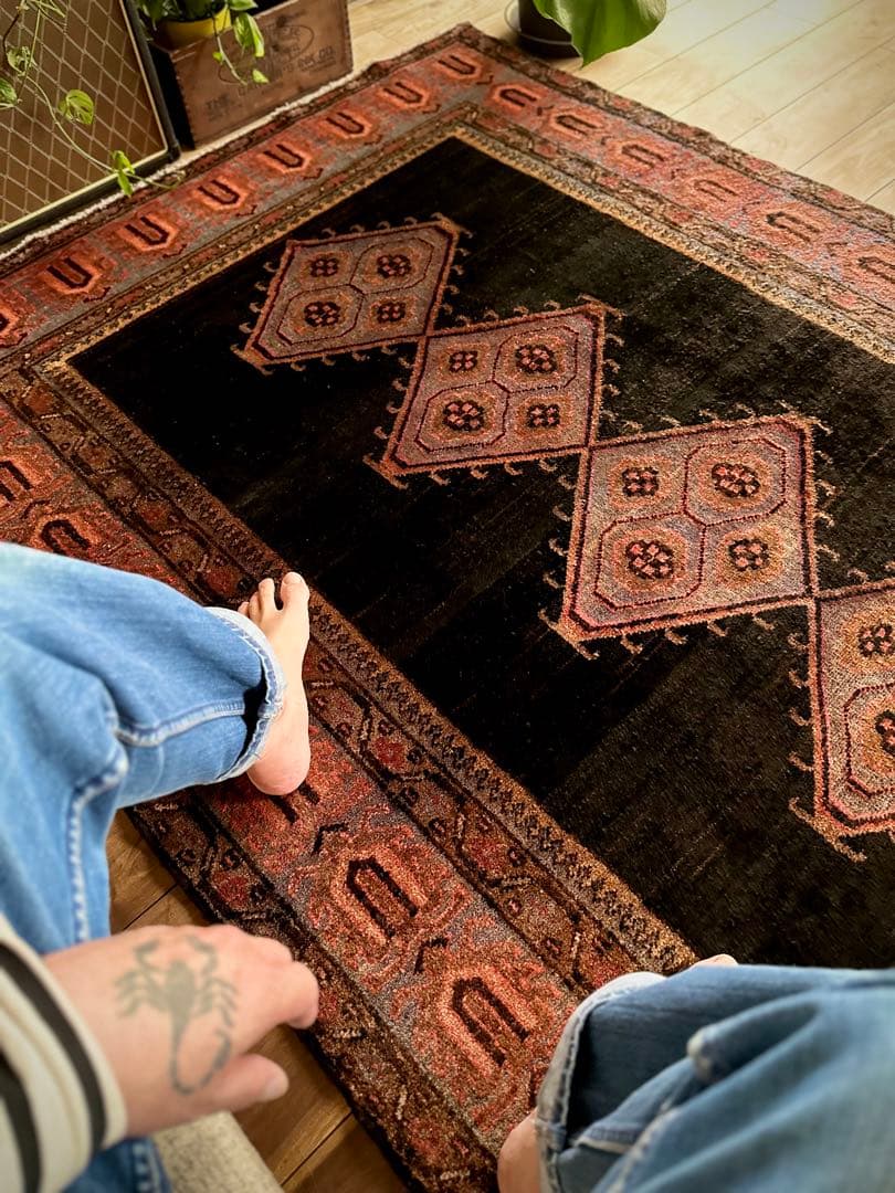 トライバルラグ　ヴィンテージラグ　シラーズ産　ペルシャ絨毯　プリミティブアート