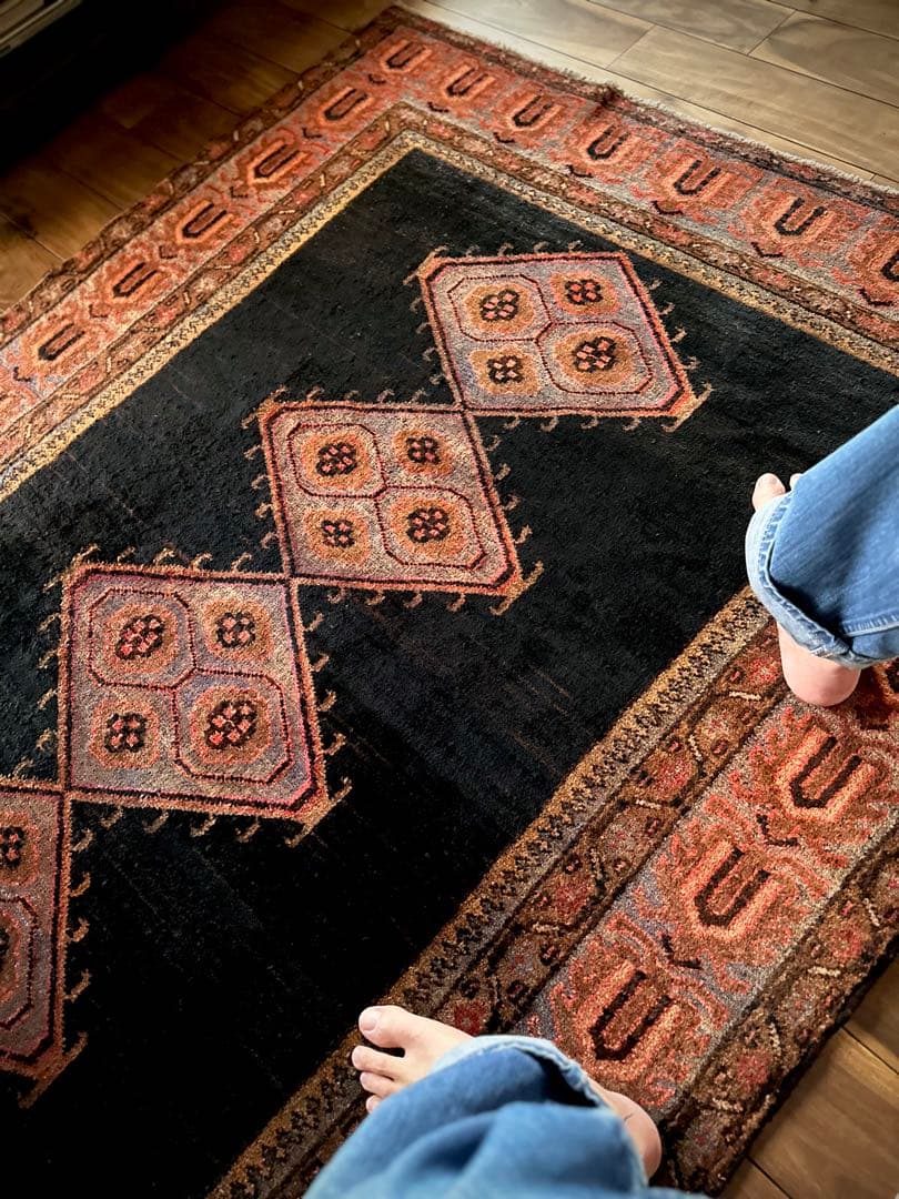 トライバルラグ　ヴィンテージラグ　シラーズ産　ペルシャ絨毯　プリミティブアート