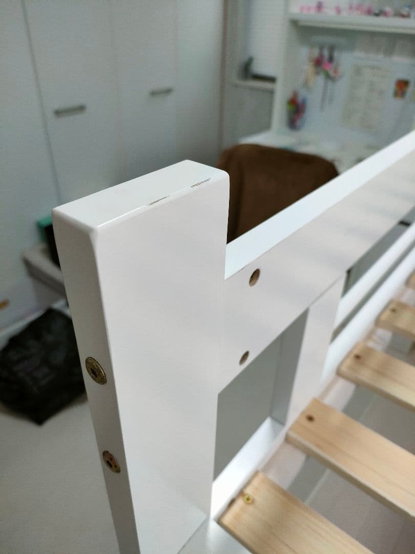 木製ロフトベッド 両面はしご付き 天然木 ハンガーラック付き シングル 北欧風