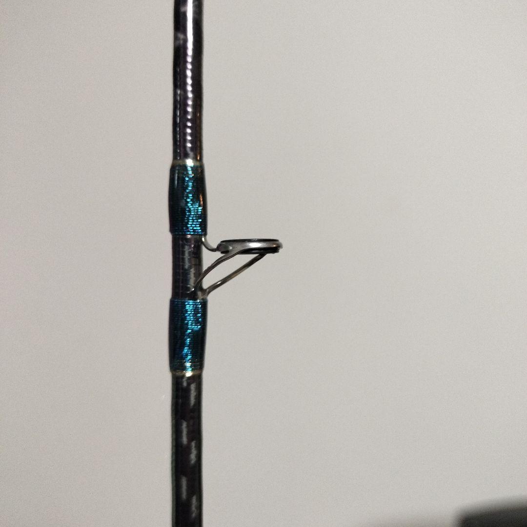 シマノ ワールドシャウラ青 1652R-2 バスロッド