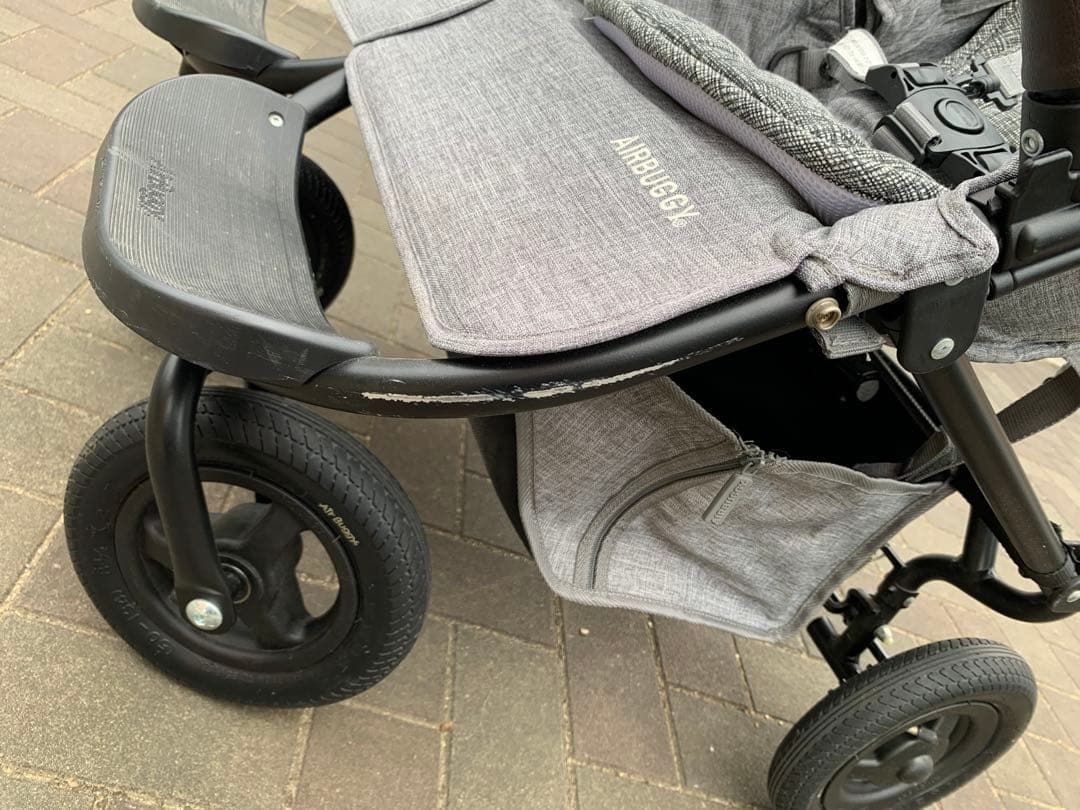 【雪うさぎ】【美品】エアバギー ココダブル 双子・年子用ベビーカー