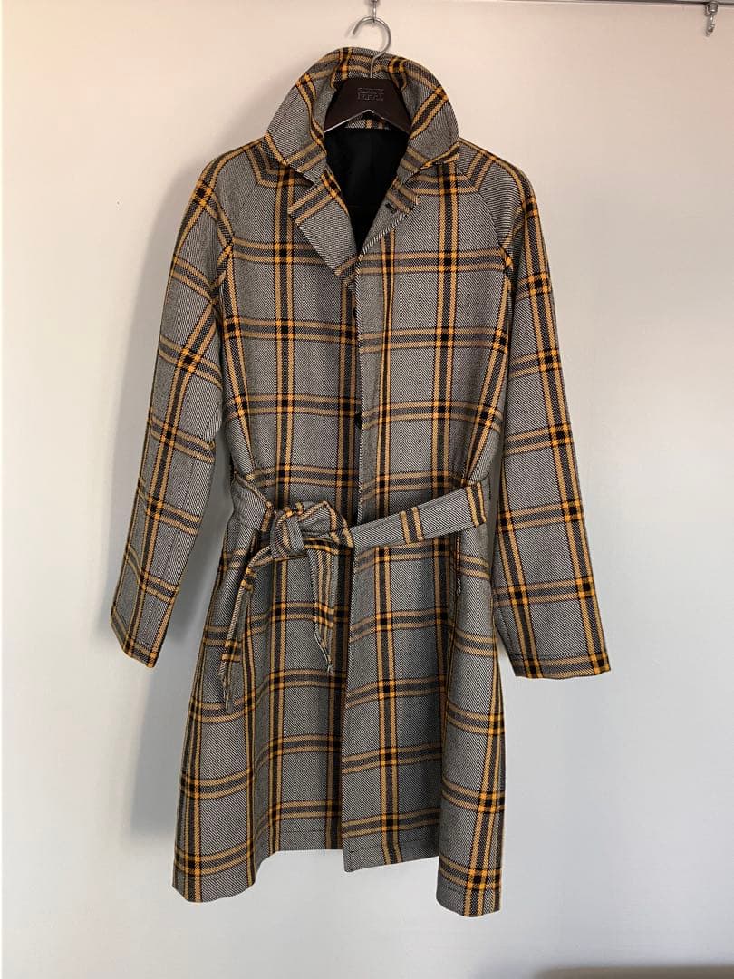 TAGLIATORE タリアトーレ　ベルテッドコート　イタリア製 48