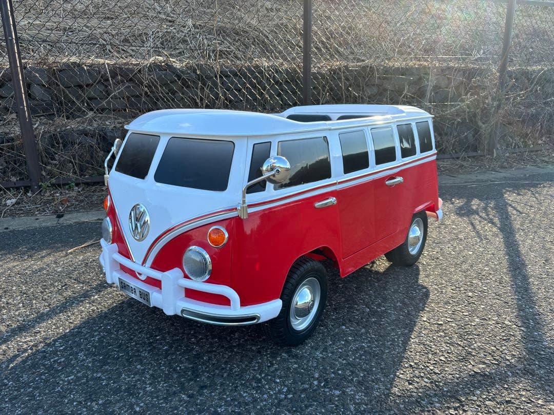 （乗れる）VWバス ホビーラジコン 赤白　フォルクスワーゲンバス