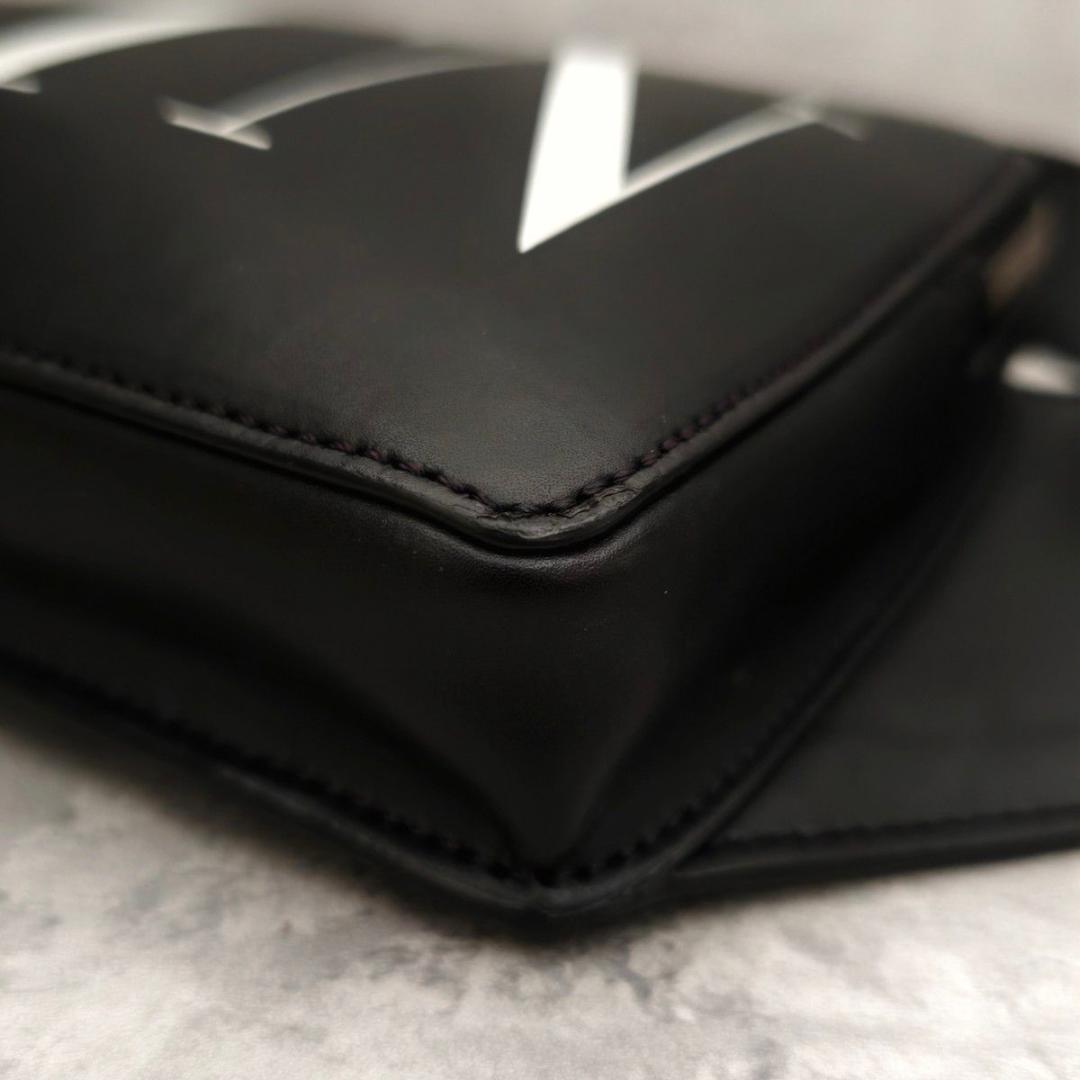 【正規品・極美品】VALENTINO ボディバッグ VLTN スタッズ ブラック