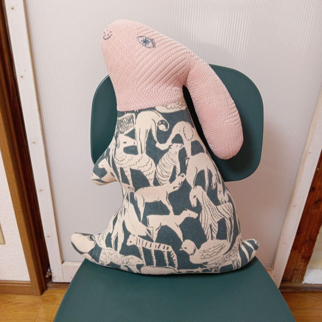 ミナペルホネン　うさぎクッション　ぬいぐるみ　mimaperhonen