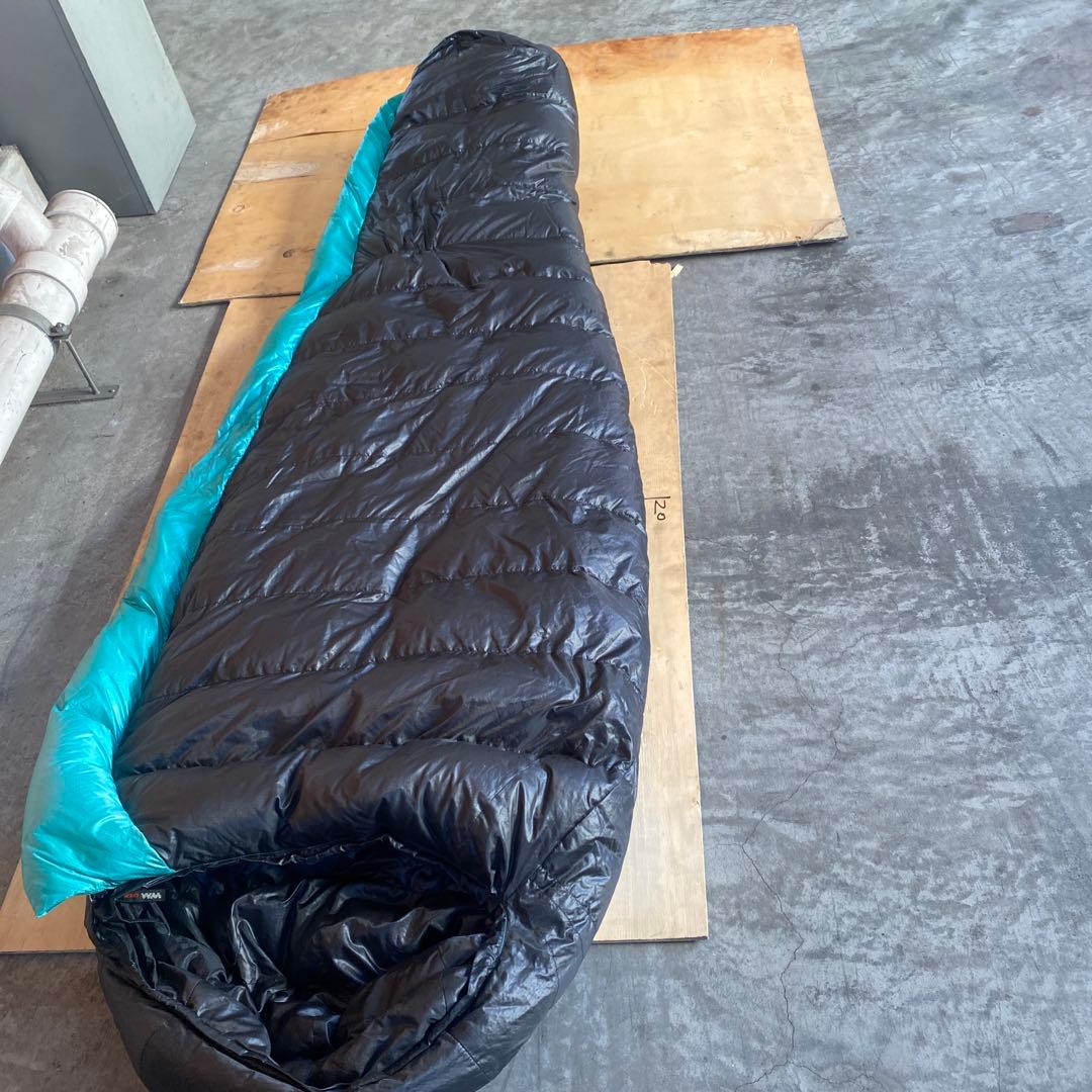 ウエスタンマウンテニアリング　寝袋