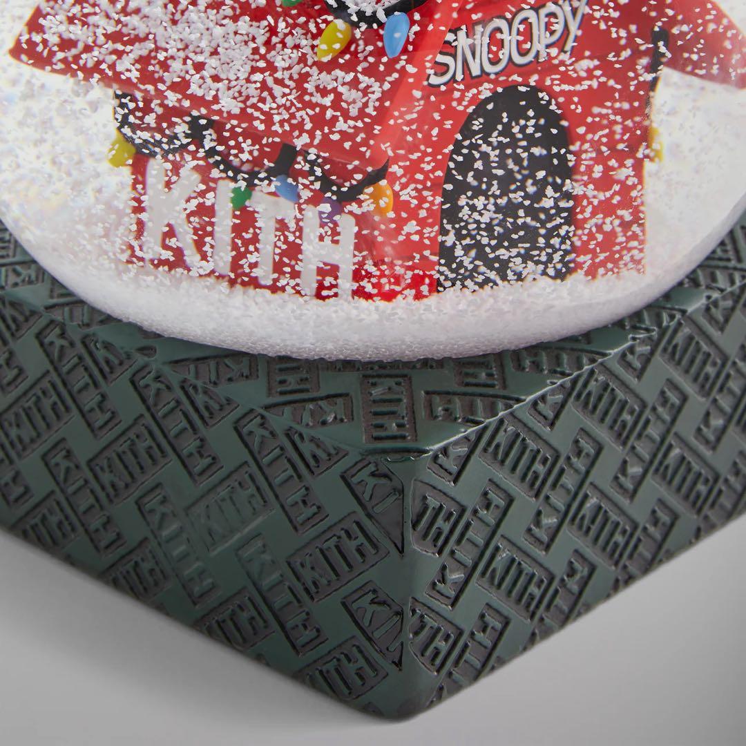 SNOOPY × KITH コラボ　スノードーム