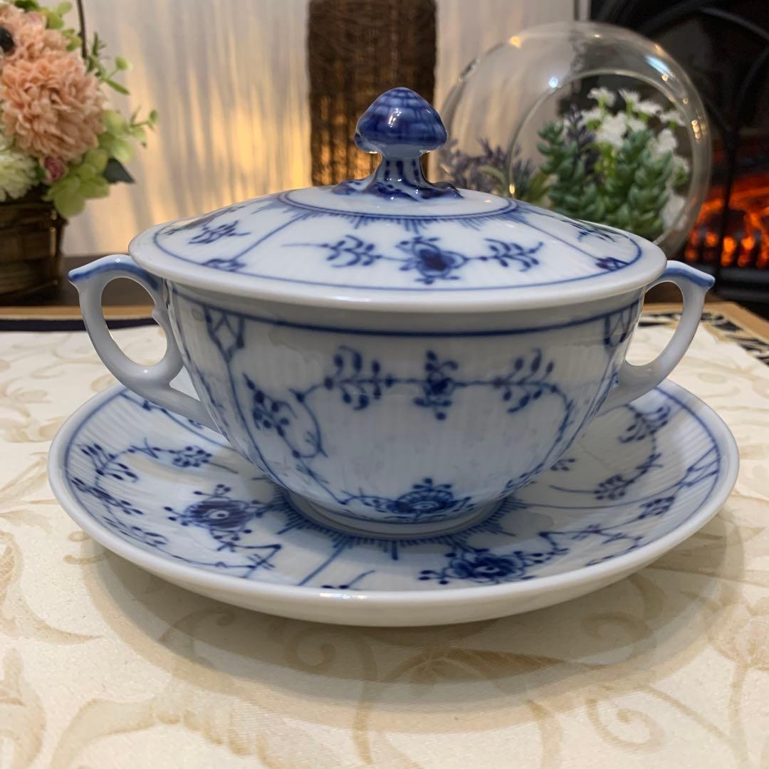 ロイヤルコペンハーゲン ブルーフルーテッド プレイン スープカップ＆ソーサー