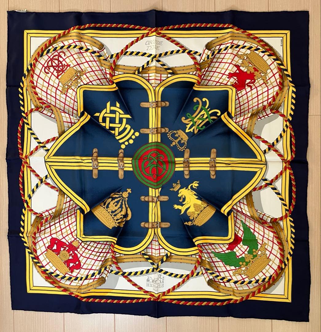 HERMES カレ スカーフ 90 grande tenue