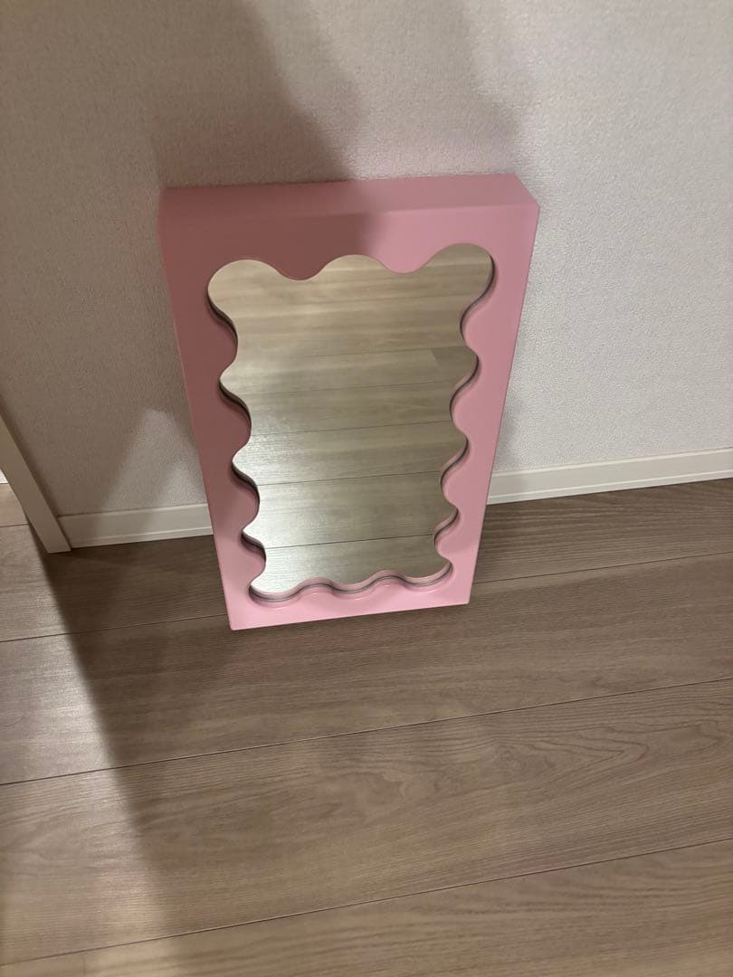 Gustaf Westman / Curvy Mirror Micro ピンク