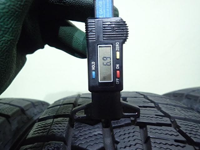 B1050【送料無料】スタッドレスタイヤ 195/65R16 4本セット