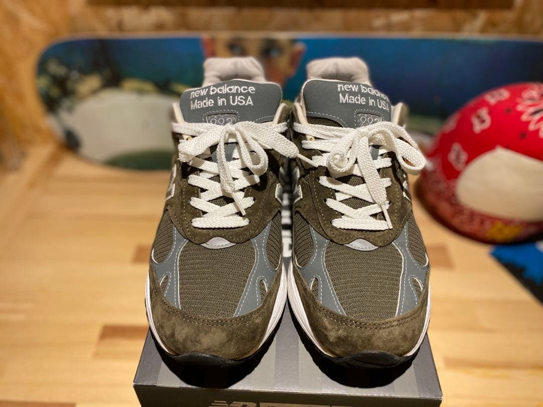 靴 NEW BALANCE MR993MG