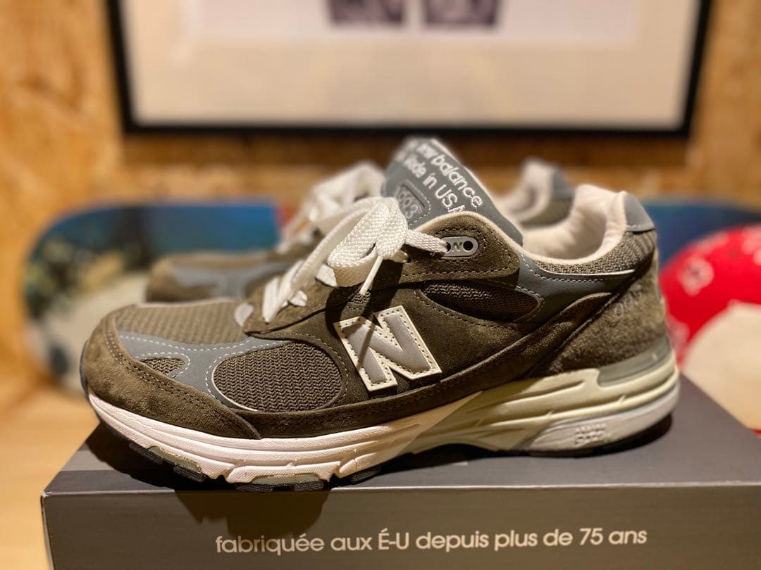 靴 NEW BALANCE MR993MG