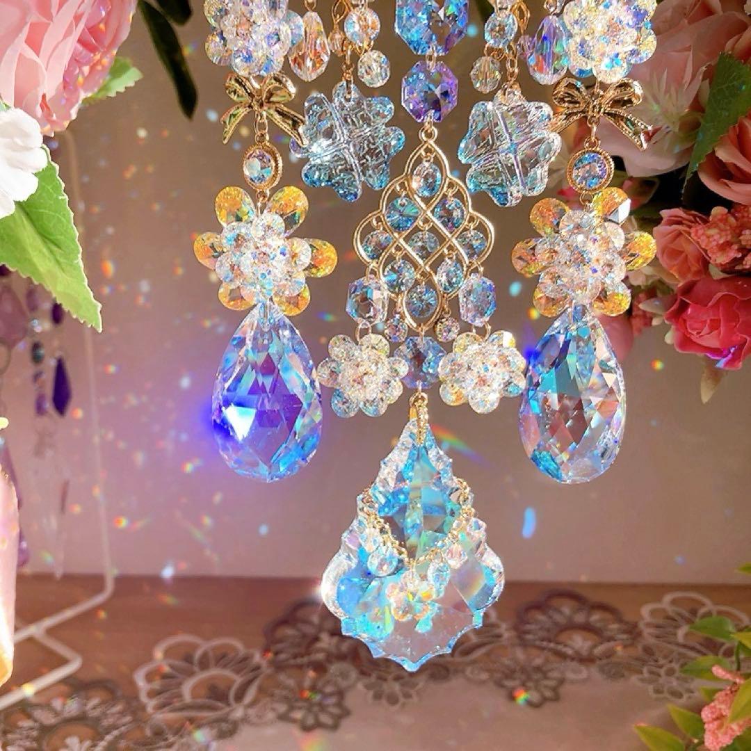 スワロフスキー♡Aurora flower。:.゜ஐ⋆*サンキャッチャー♡