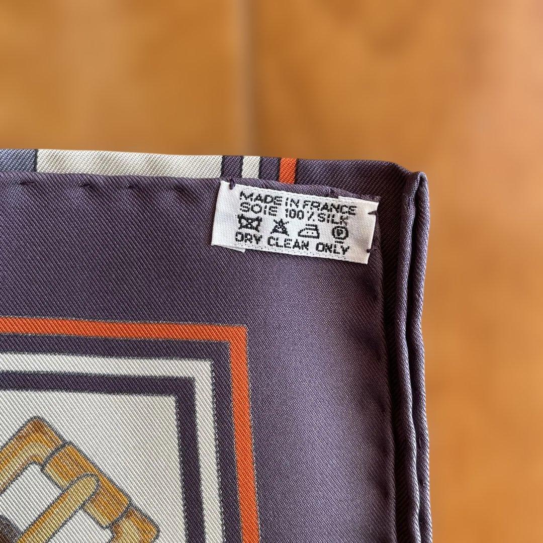 HERMES エルメス　未使用　ベルトのようなデザインスカーフ