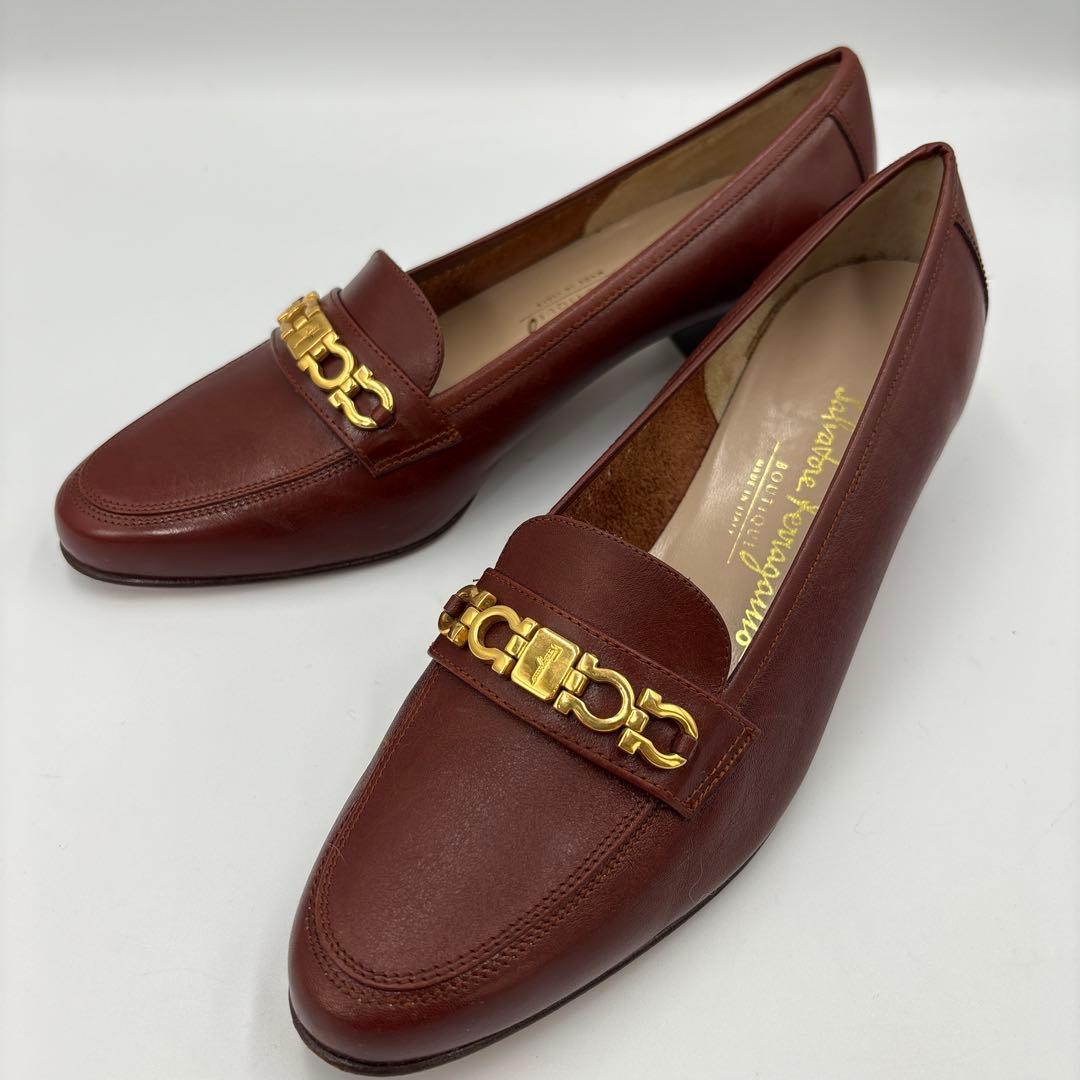 サルヴァトーレフェラガモ ガンチーニ パンプス 7C 24.5cm ブラウン