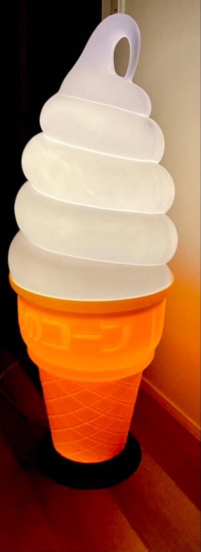 ソフトクリーム　スタンドライト　日世