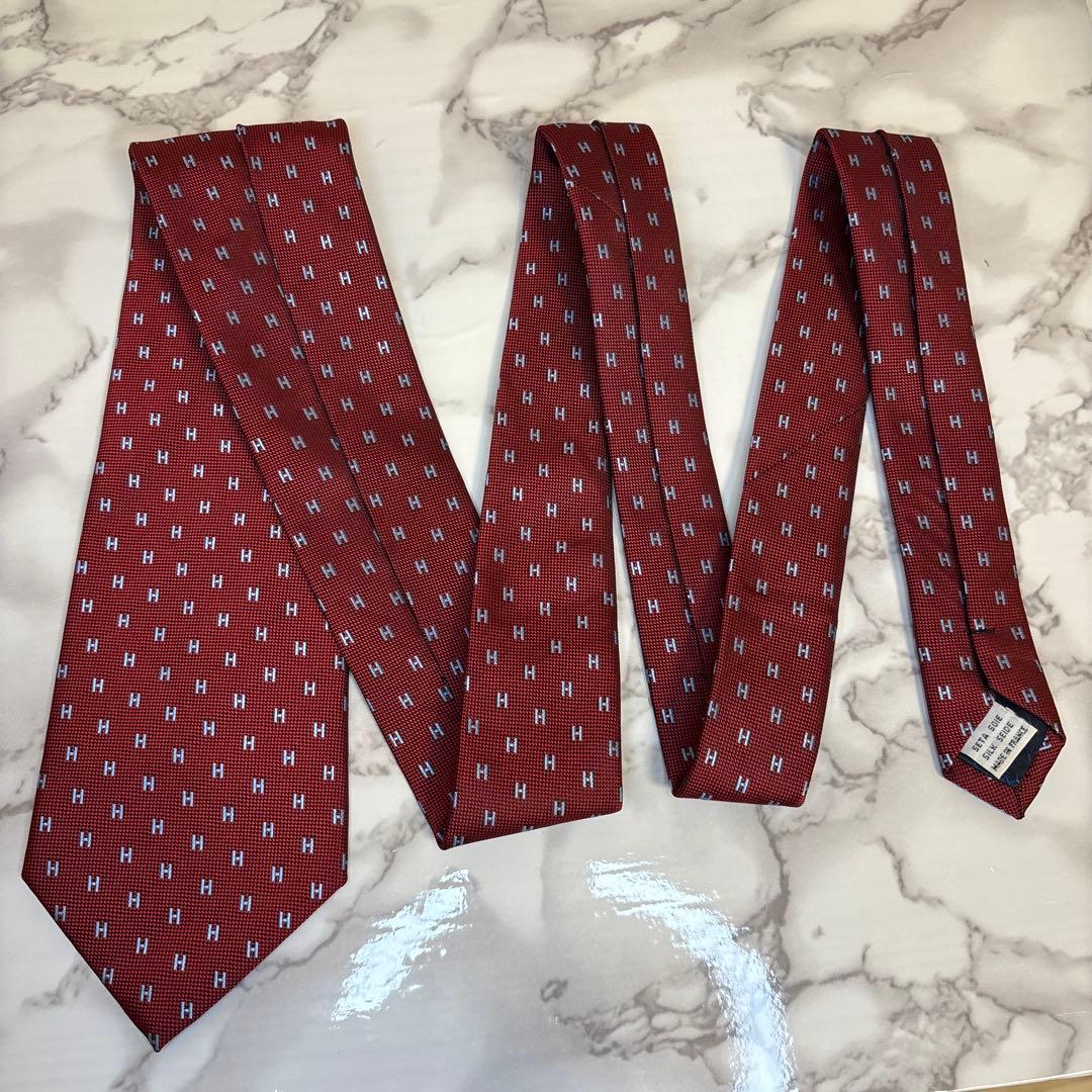 【極美品✨】HERMES ネクタイ　レッド　赤　ファソネ　H柄　ブルー　青色