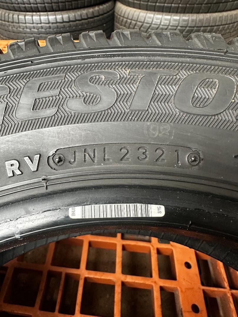 155/80R14 LT ブリヂストンVL1 4本送料無料 冬タイヤ T1240