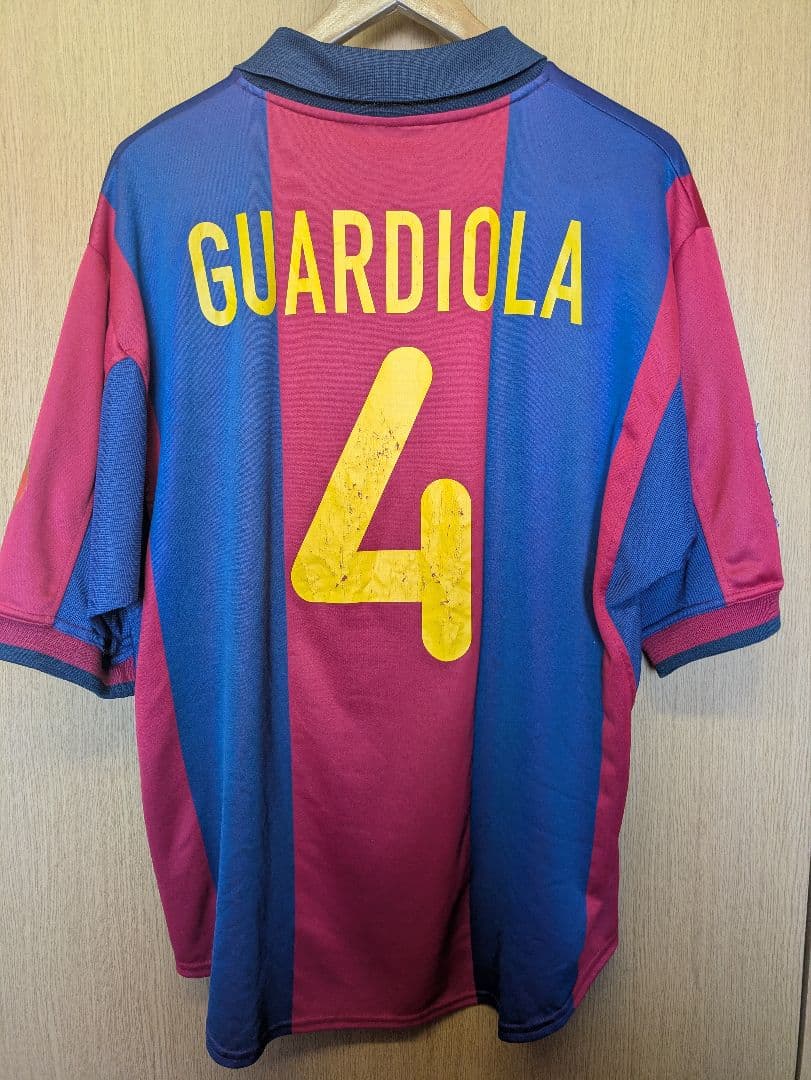 01/02FCバルセロナ GUARDIOLA 4 ホームユニフォーム