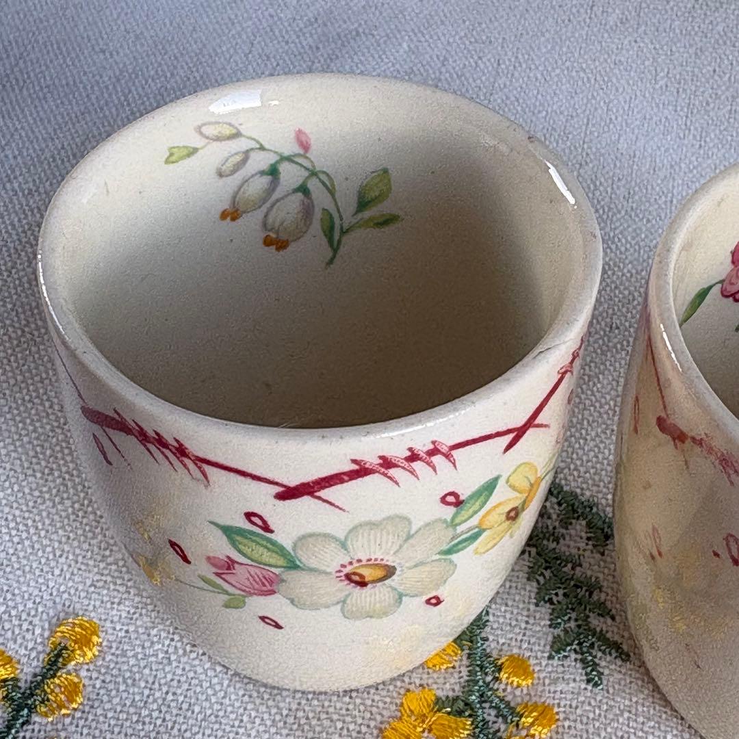 032 スージークーパー　プランタン小花　エッグカップ　2個セット　レッド　赤