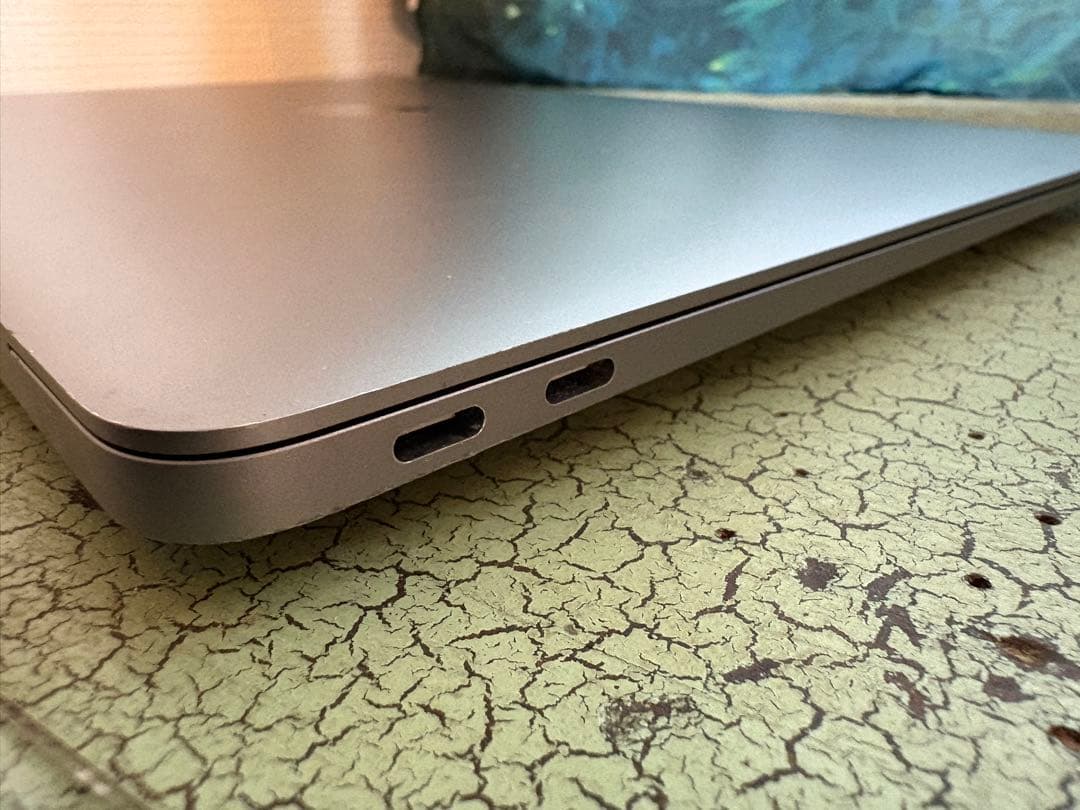 MacBook Air M1 スペースグレイ 8GB/256GB純正充電器付