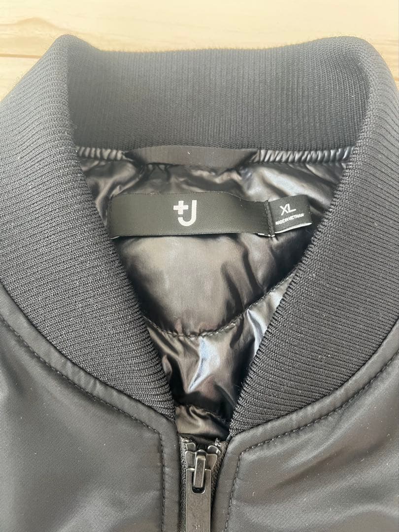 【XL】UNIQLO +J ハイブリッドダウンオーバーサイズMA-1ブラック黒