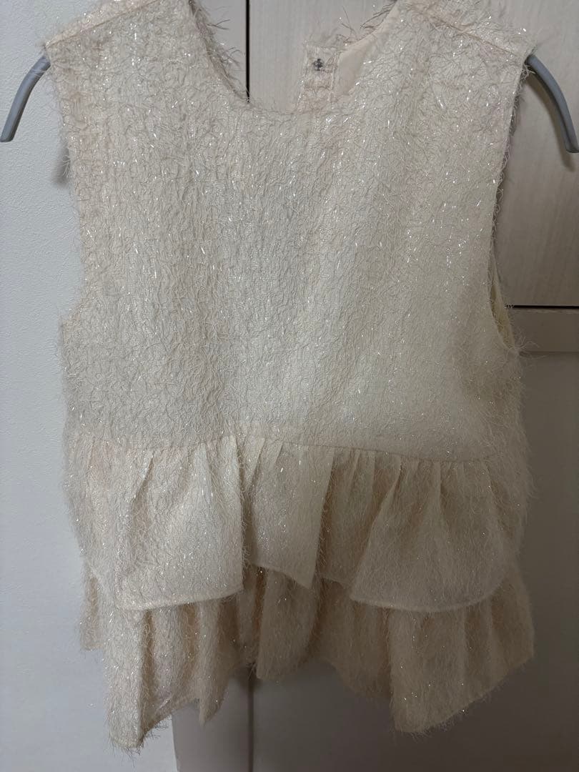 Fiolily キラキラトップス