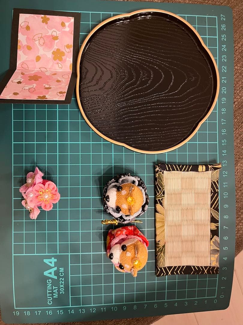 つまみ細工　柴犬雛人形　&五月人形　2wayタイプ