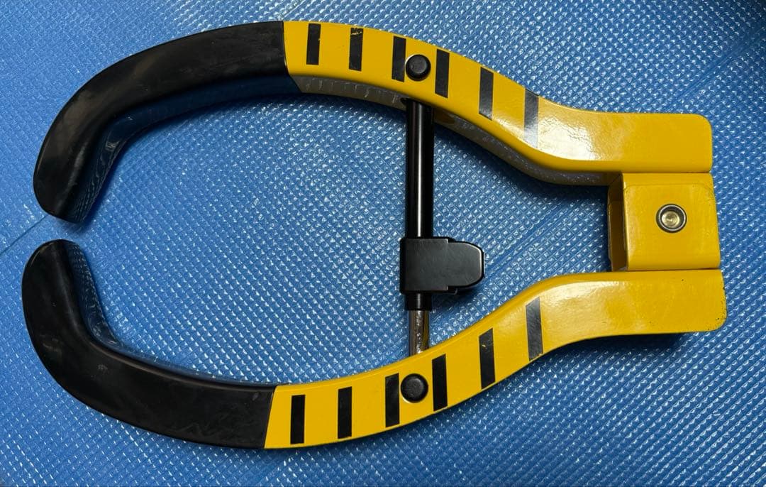 HORNET タイヤロック　CORES ステアリングロックセット売