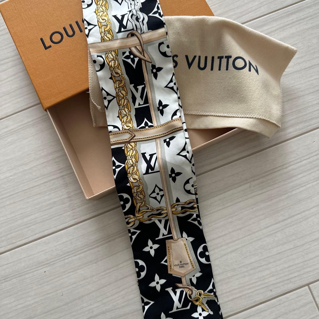 ルイヴィトン バンドー・モノグラム コンフィデンシャル スカーフ