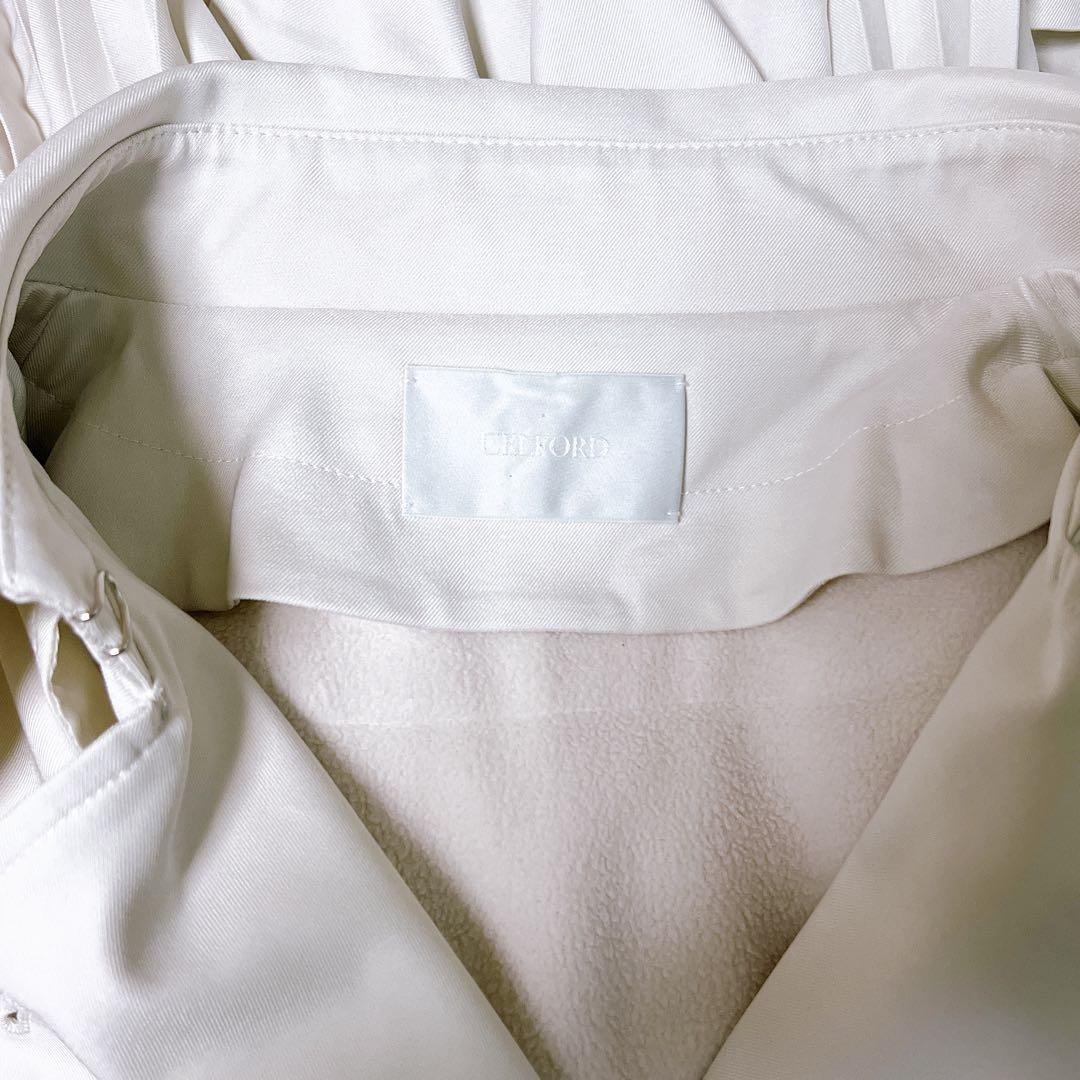 プリーツデザイントレンチコート アイボリー 38 セルフォード