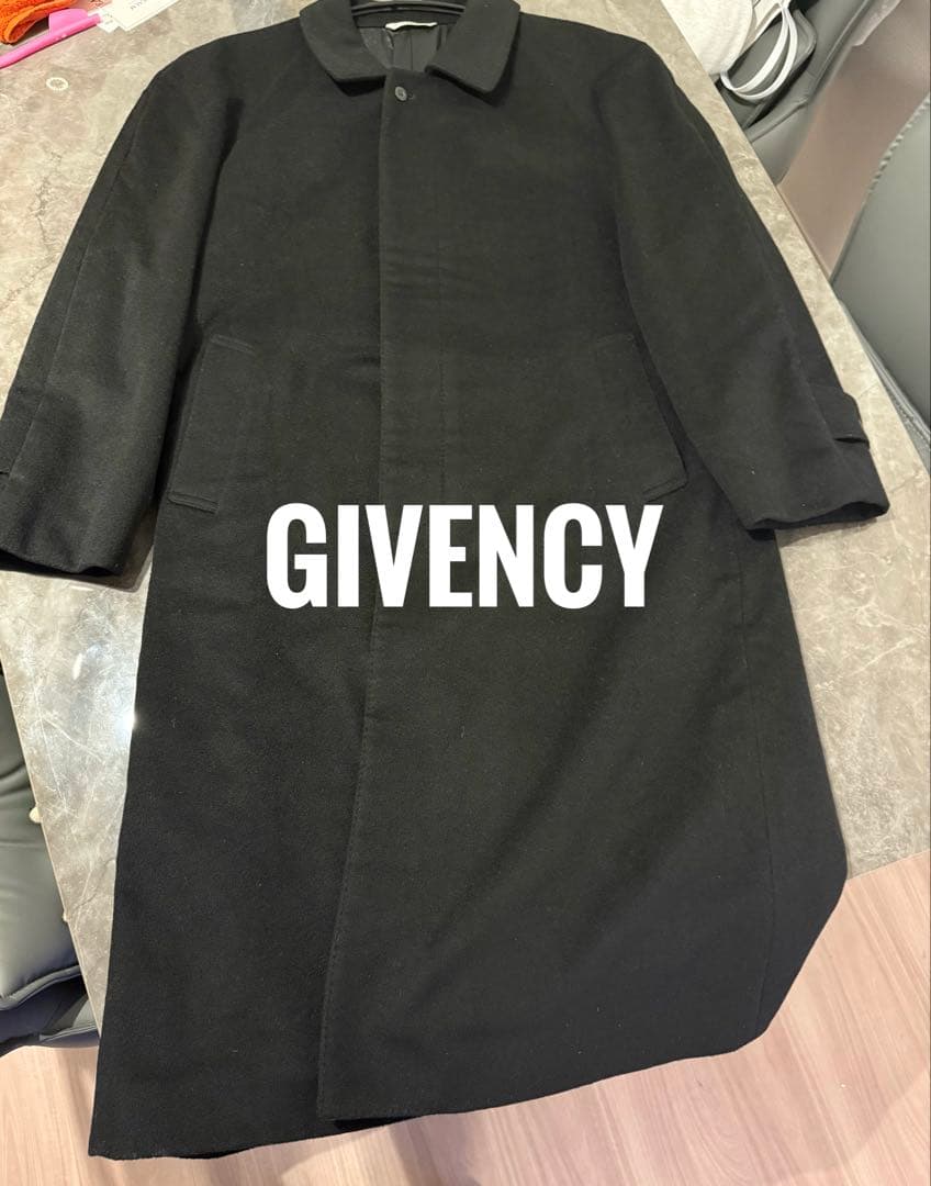 【最終価格】GIVENCHY ブラック ステンカラーコート　OVY
